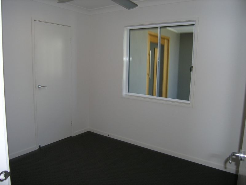 35 Yarabah Crescent, Shailer Park QLD 4128