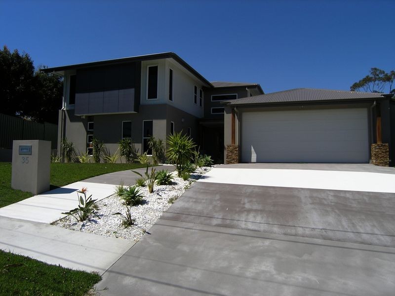 35 Yarabah Crescent, Shailer Park QLD 4128