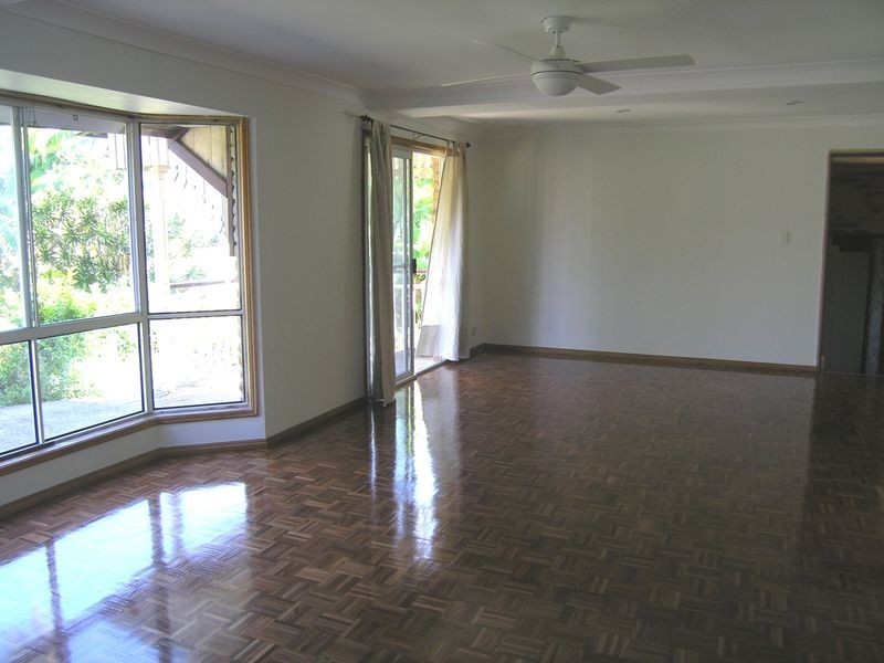 138 Koolan Crescent, Shailer Park QLD 4128