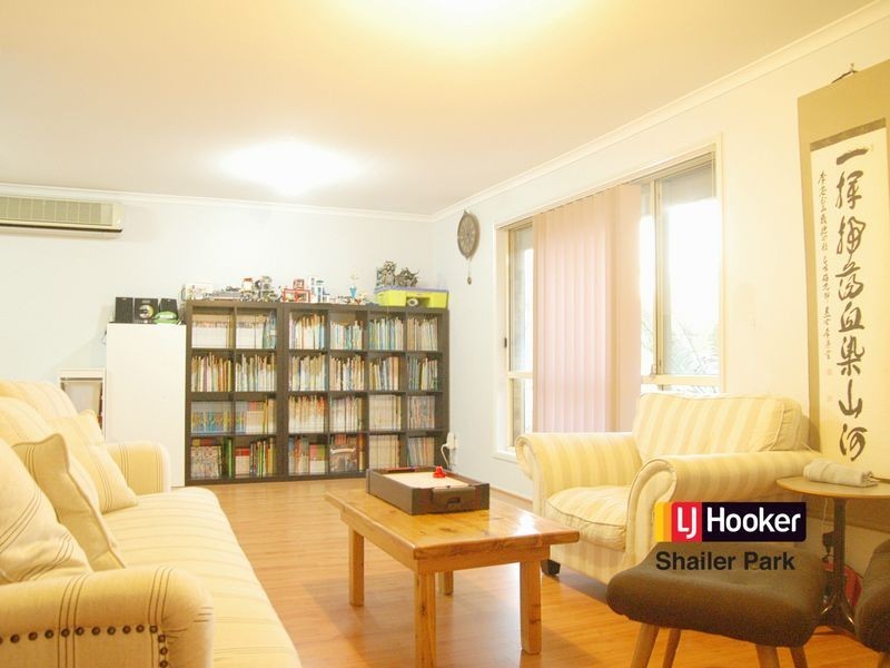 2 Jitra Place, Tanah Merah QLD 4128