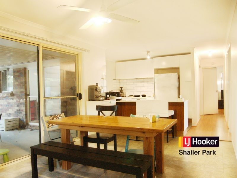 2 Jitra Place, Tanah Merah QLD 4128