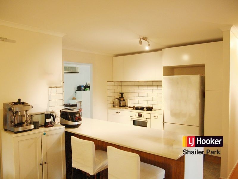 2 Jitra Place, Tanah Merah QLD 4128