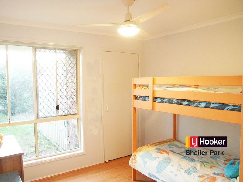 2 Jitra Place, Tanah Merah QLD 4128