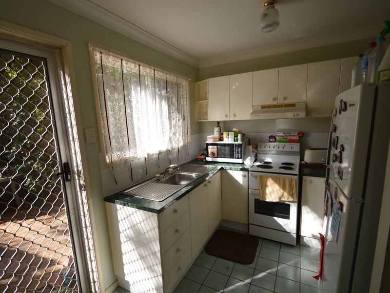 28/3809 Pacific Highway, Tanah Merah QLD 4128