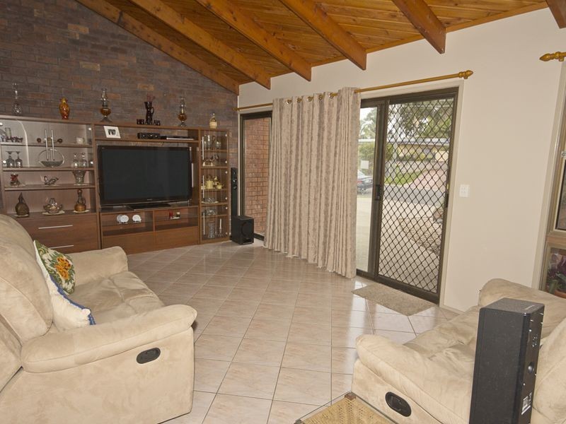 24 Constellation Drive, Loganholme QLD 4129