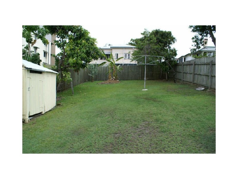 15 Loch Street, West End QLD 4101