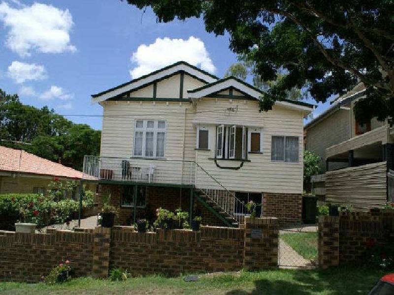 3 Newton Street, Coorparoo QLD 4151