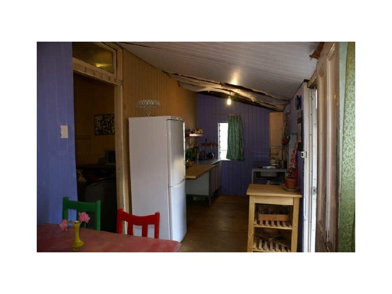 17 Paris Street, West End QLD 4101