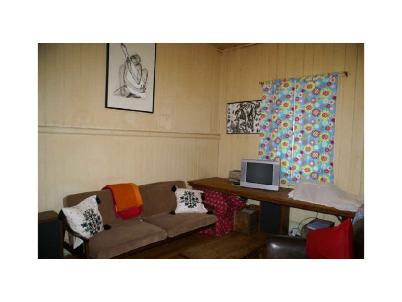 17 Paris Street, West End QLD 4101