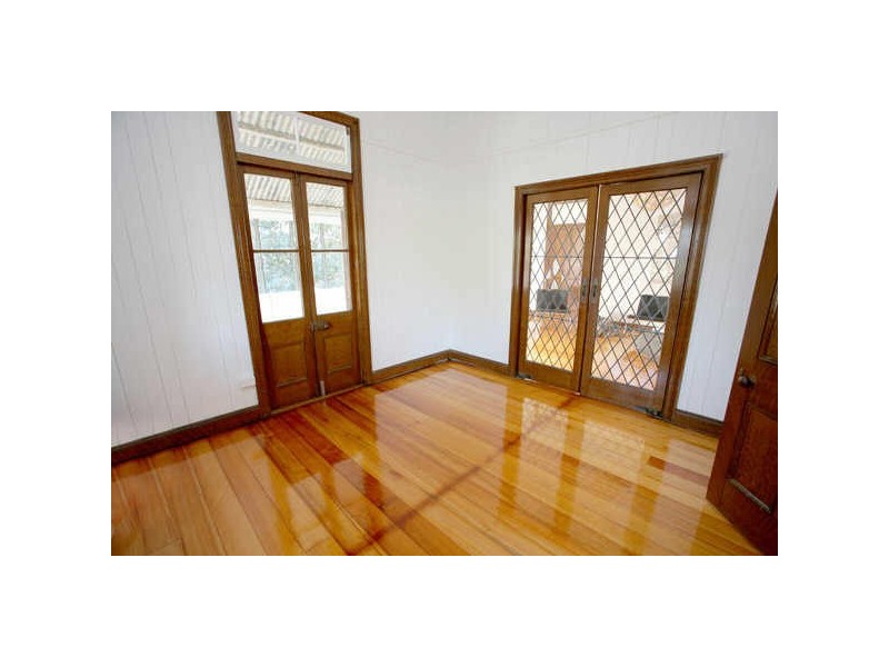 9 Orleigh St, West End QLD 4101