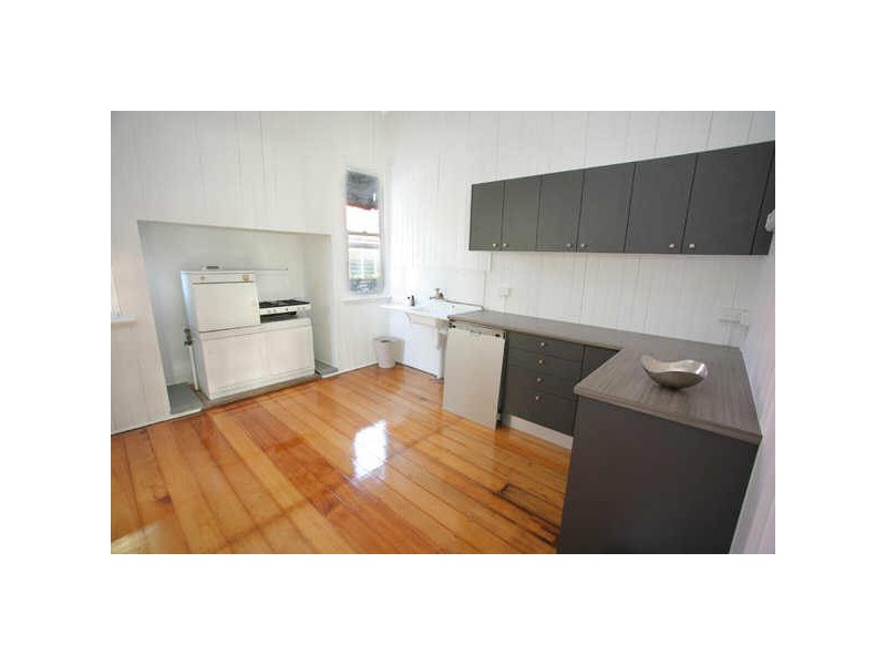 9 Orleigh St, West End QLD 4101