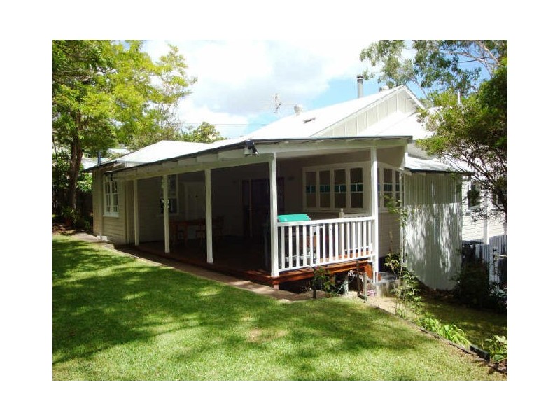 11 Sankey Street, Highgate Hill QLD 4101