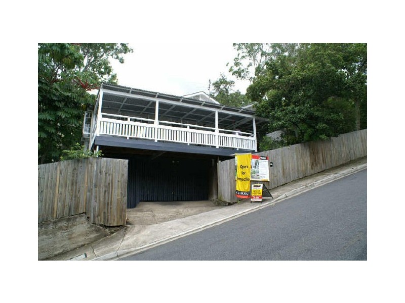 11 Sankey Street, Highgate Hill QLD 4101