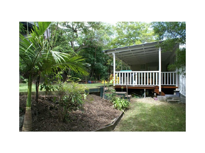 11 Sankey Street, Highgate Hill QLD 4101