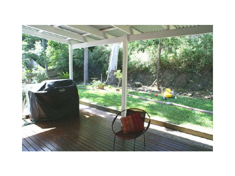 11 Sankey Street, Highgate Hill QLD 4101