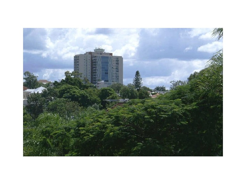 34 Lindon St, Dutton Park QLD 4102