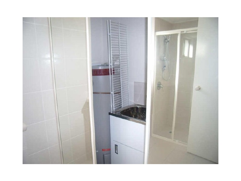 4/20 White St (TD), Southport QLD 4215