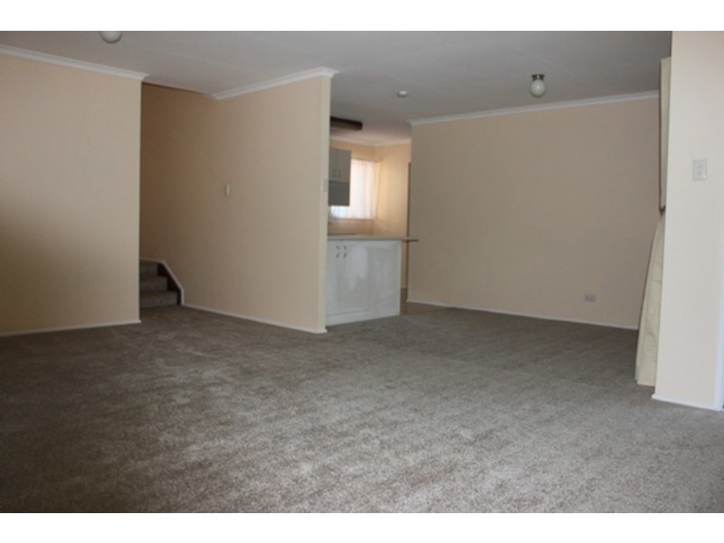 18 Sungold Avenue, Southport QLD 4215