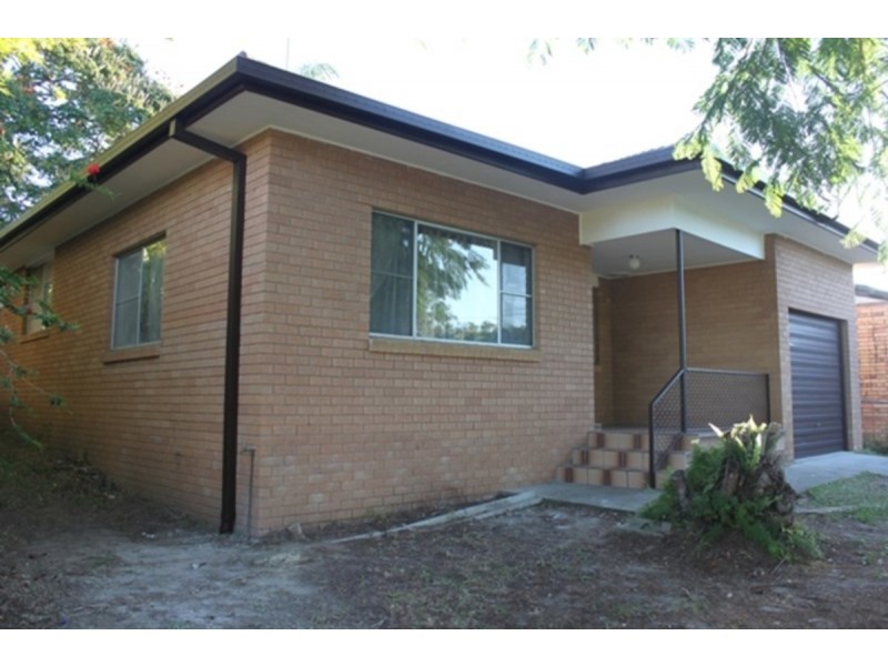 18 Sungold Avenue, Southport QLD 4215