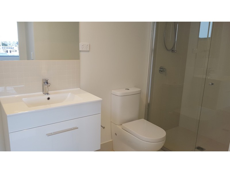 301/8 Norman Street, Southport QLD 4215