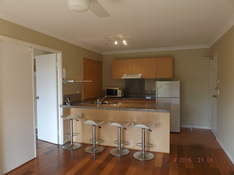 14/27 Chester Terrace, Southport QLD 4215