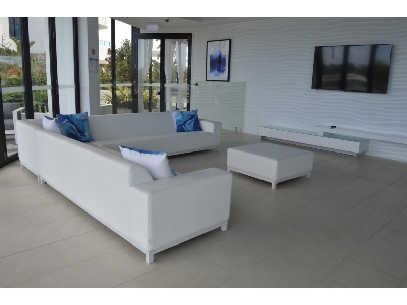 2302/5 Harbourside Court, Biggera Waters QLD 4216