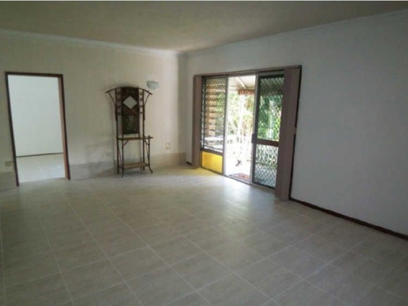 5 Ellen Street, Southport QLD 4215