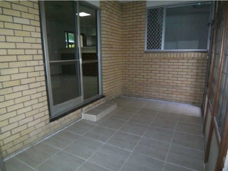 5 Ellen Street, Southport QLD 4215