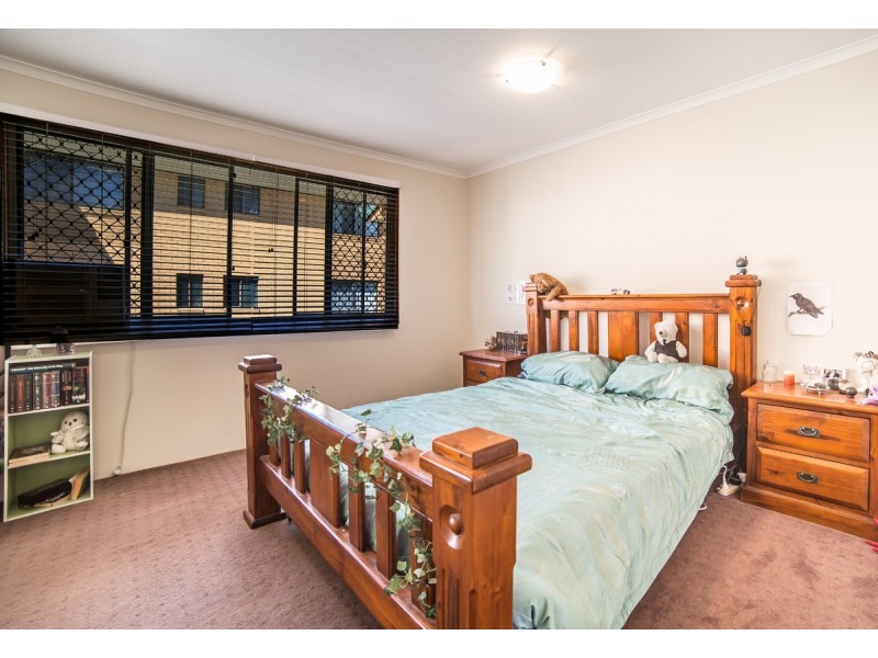 9/21 North Street, Southport QLD 4215