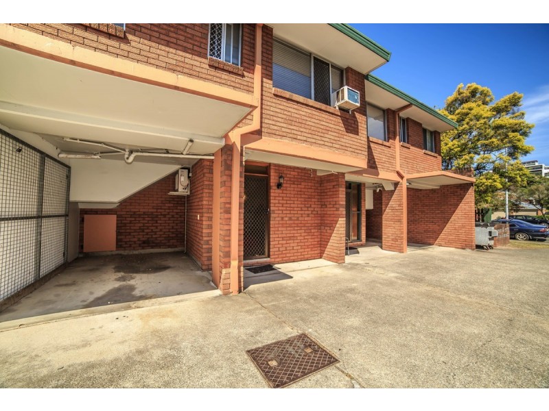 9/21 North Street, Southport QLD 4215