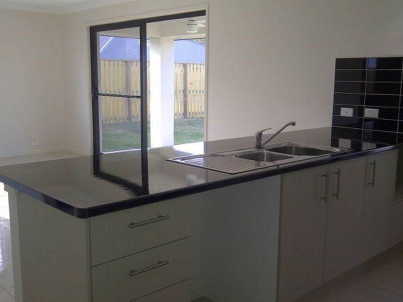 3 Bindarin, Upper Coomera QLD 4209