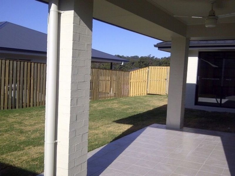 3 Bindarin, Upper Coomera QLD 4209