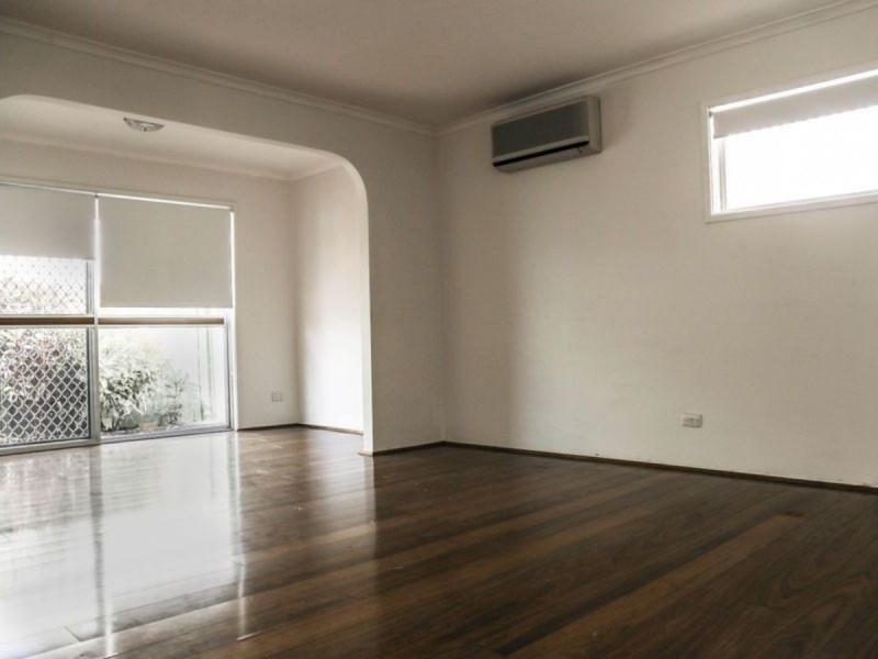 2/43 William Street, Southport QLD 4215