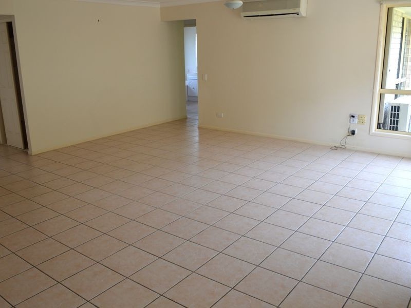 50 Lucille Ball Place, Arundel QLD 4214