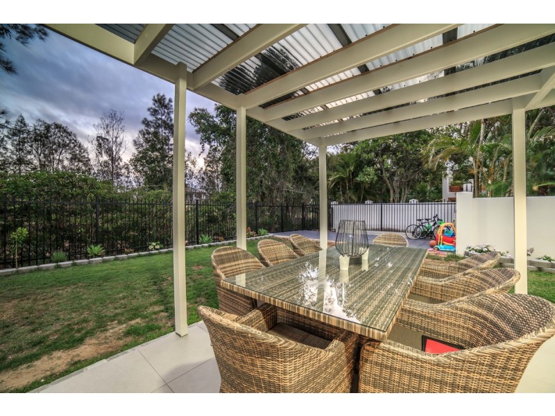 9 Parkview/100 Cotlew Street East, Southport QLD 4215
