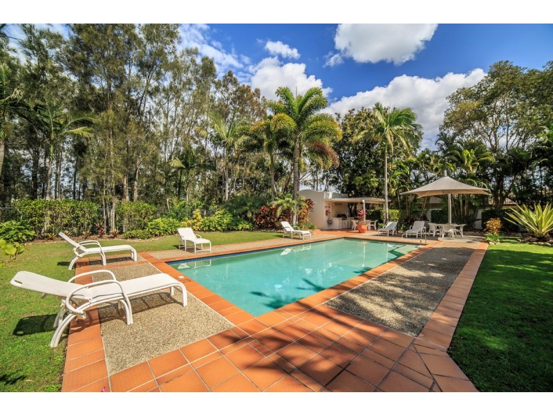 9 Parkview/100 Cotlew Street East, Southport QLD 4215