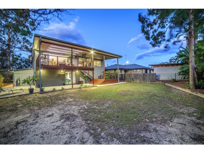 16 Tasman Avenue, Molendinar QLD 4214