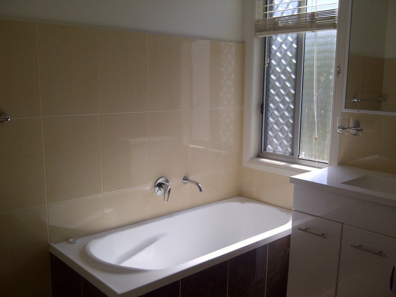 2/81 Pohlman Street, Southport QLD 4215