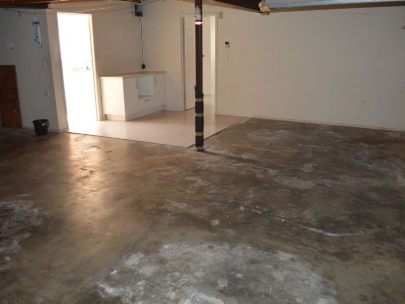 30 Crinum Crescent, Southport QLD 4215