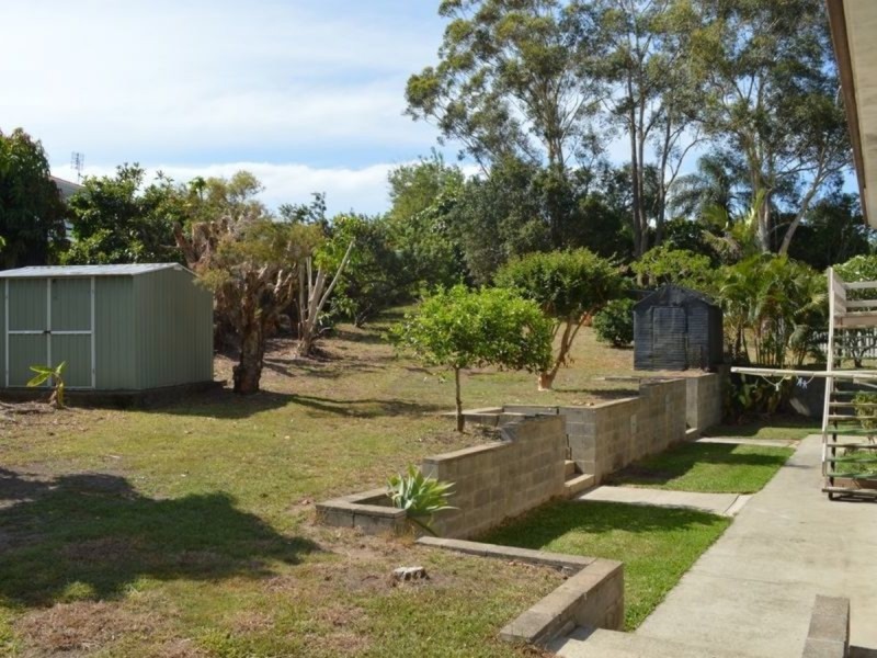 30 Crinum Crescent, Southport QLD 4215