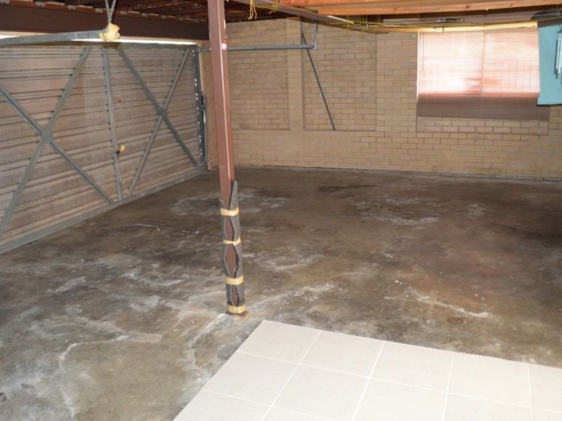 30 Crinum Crescent, Southport QLD 4215