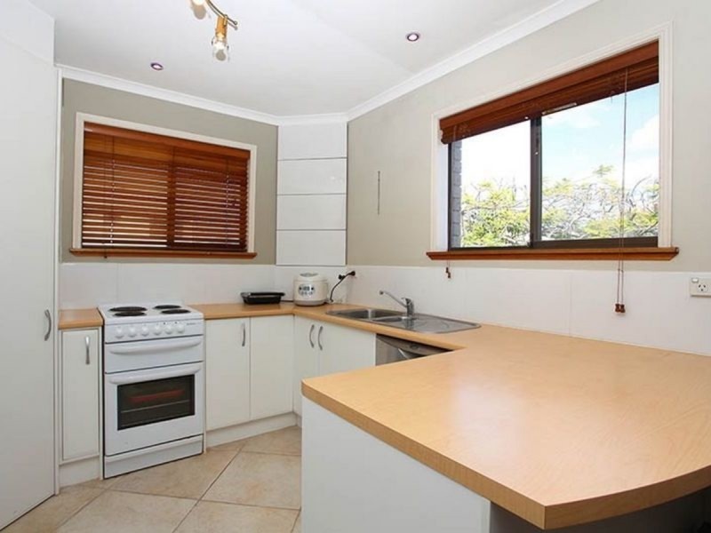 5/17 Huth Street, Labrador QLD 4215