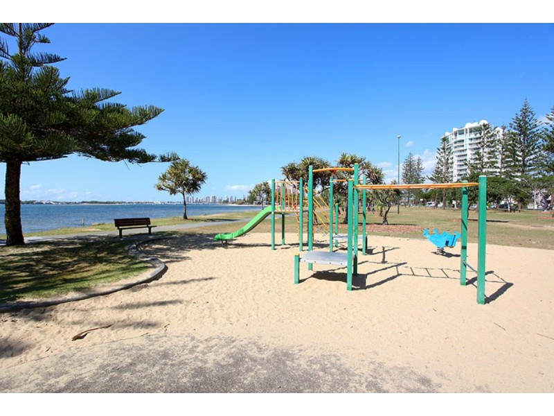 5/17 Huth Street, Labrador QLD 4215