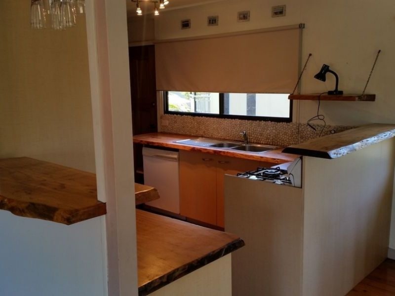 4 Terrigal Crescent, Southport QLD 4215