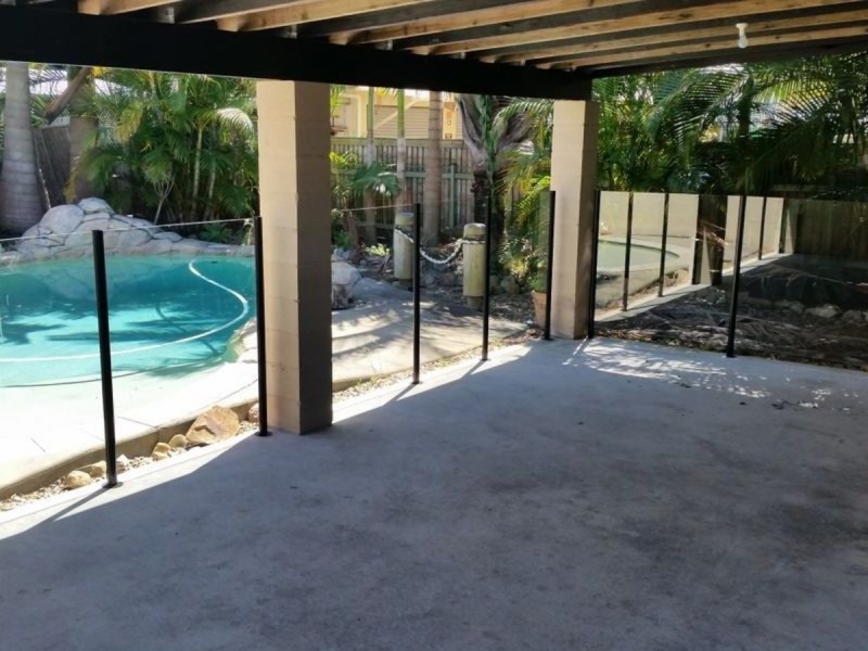 4 Terrigal Crescent, Southport QLD 4215