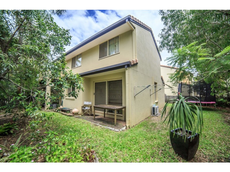 6/279 Cotlew Street West, Ashmore QLD 4214