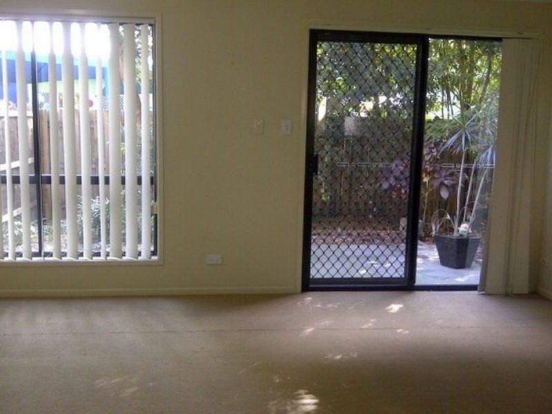 10/119 Pohlman Street, Southport QLD 4215