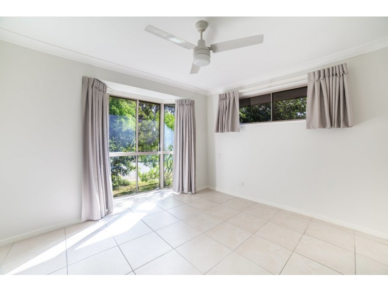 1/7 Napper Road, Arundel QLD 4214