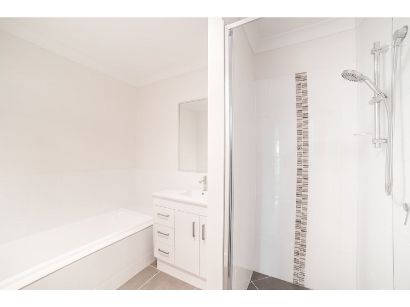 1/26 Stinson Circuit, Coomera QLD 4209