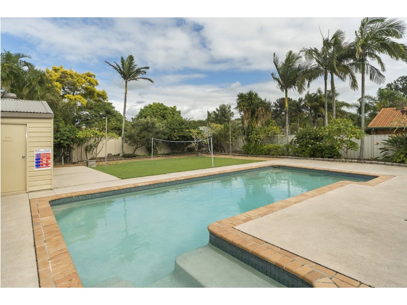 10 Greenwood Court, Helensvale QLD 4212